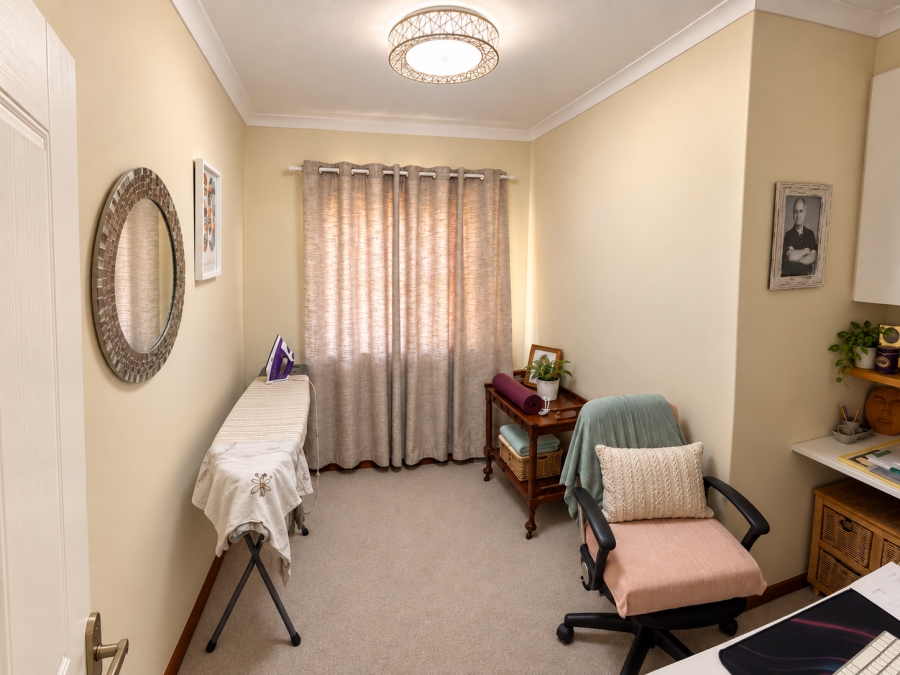 3 Bedroom Property for Sale in Heather Park Western Cape